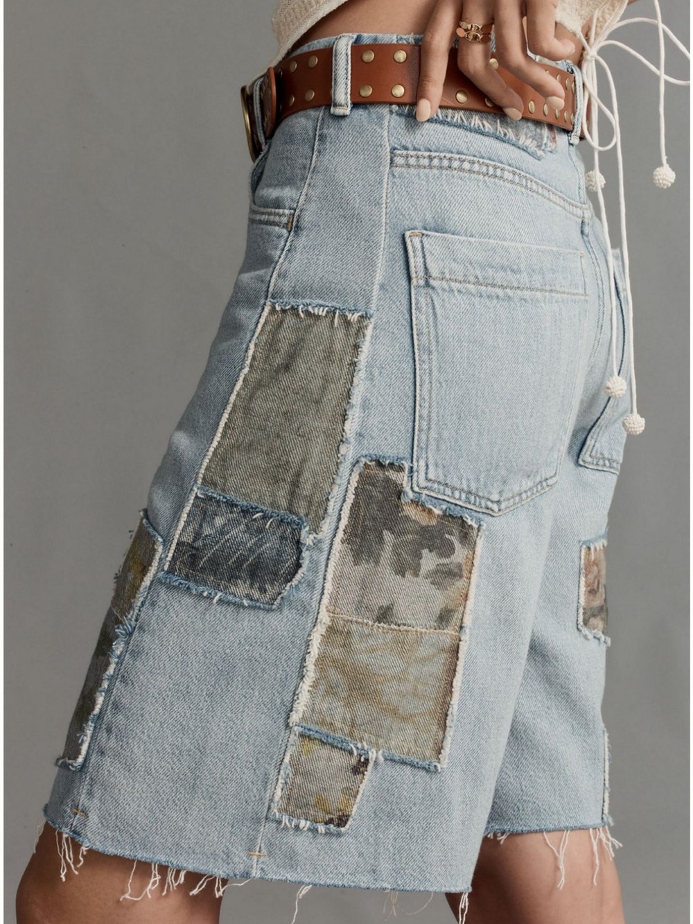 PILCRO PATCHWORK ADI SHORTS - Picture 3 of 4